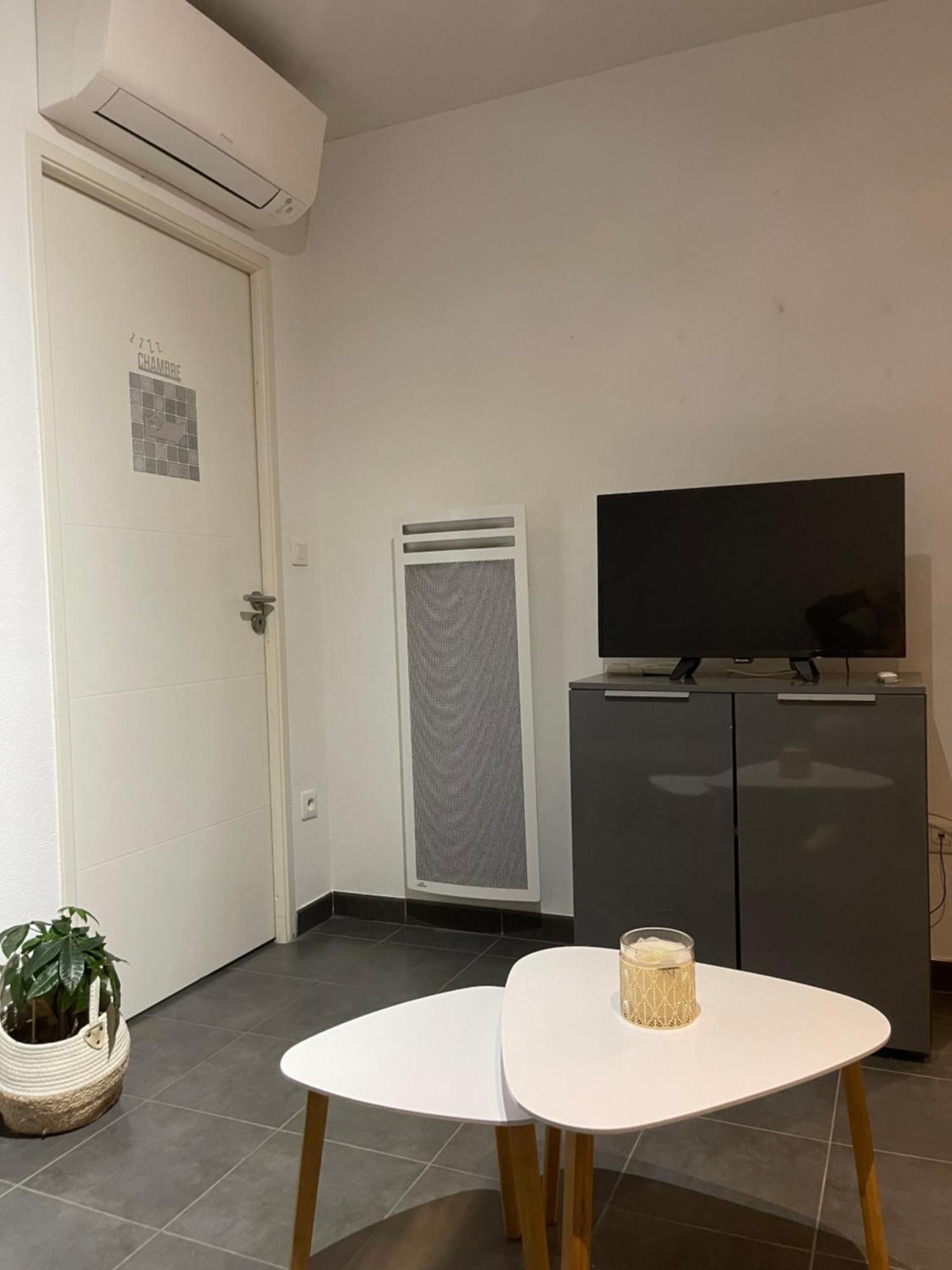 Appartement F2 Neuf Mauguio Bagian luar foto